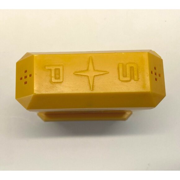 Vintage 60s Salt and Pepper Shaker Combo The Texan Covered Wagon Texas Old West - Picture 2 of 8